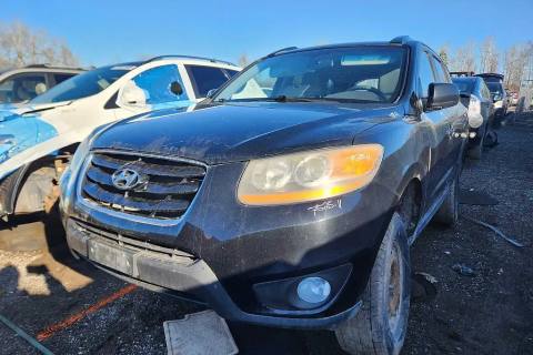 Photo of 2011 Hyundai Santa Fe