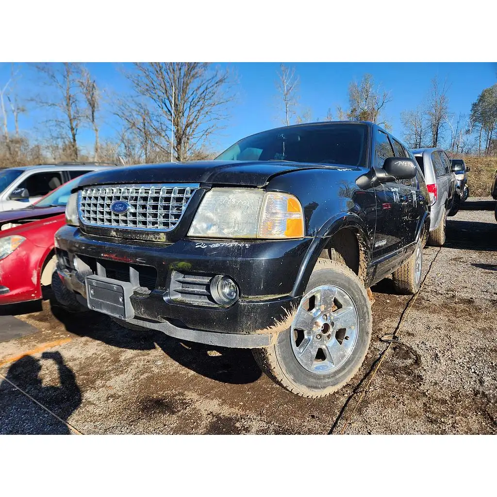 Photo of 2005 Ford Explorer