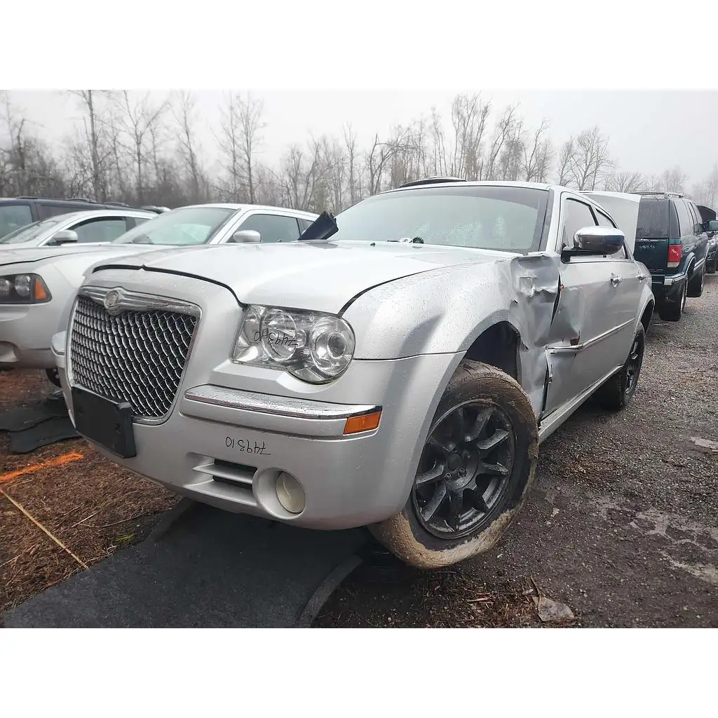 Photo of 2010 Chrysler 300