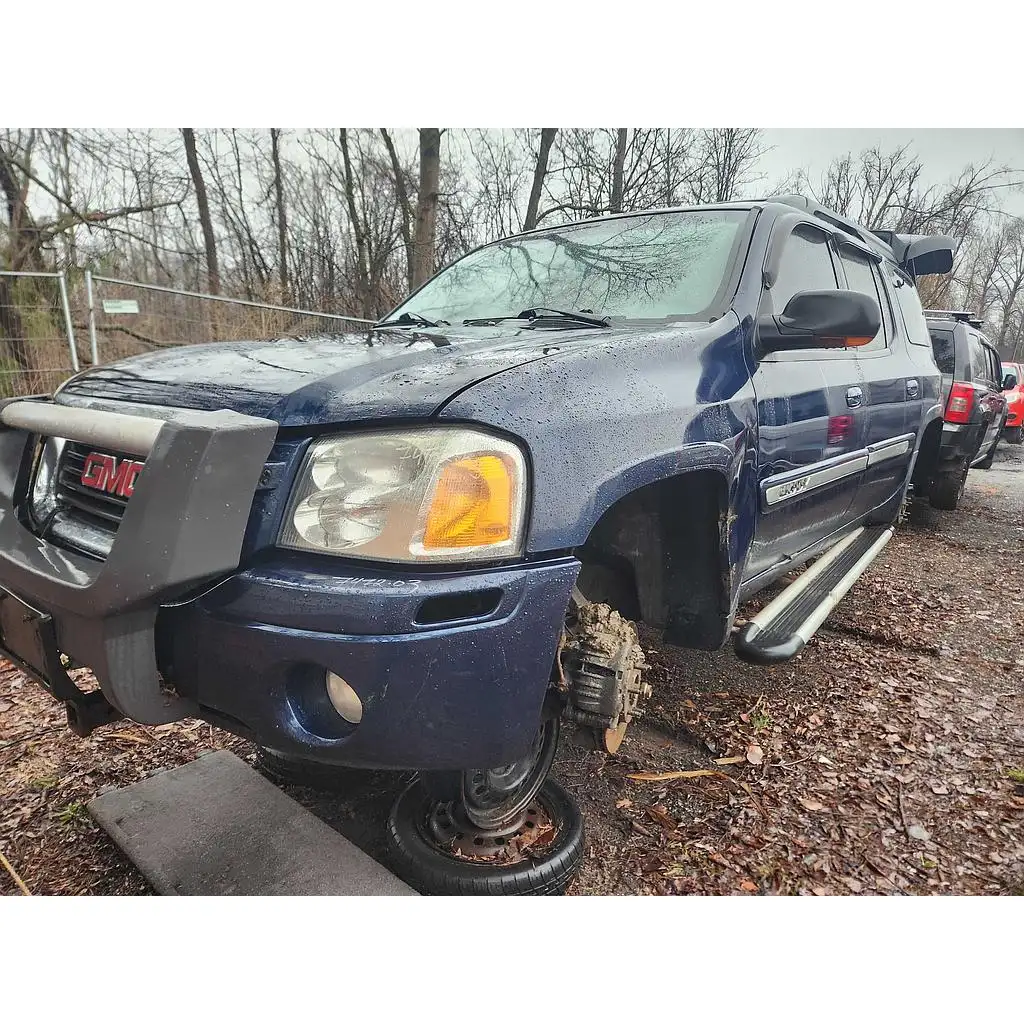 Photo of 2003 Gmc Envoy