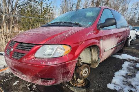 Photo of 2005 Dodge Grand Caravan