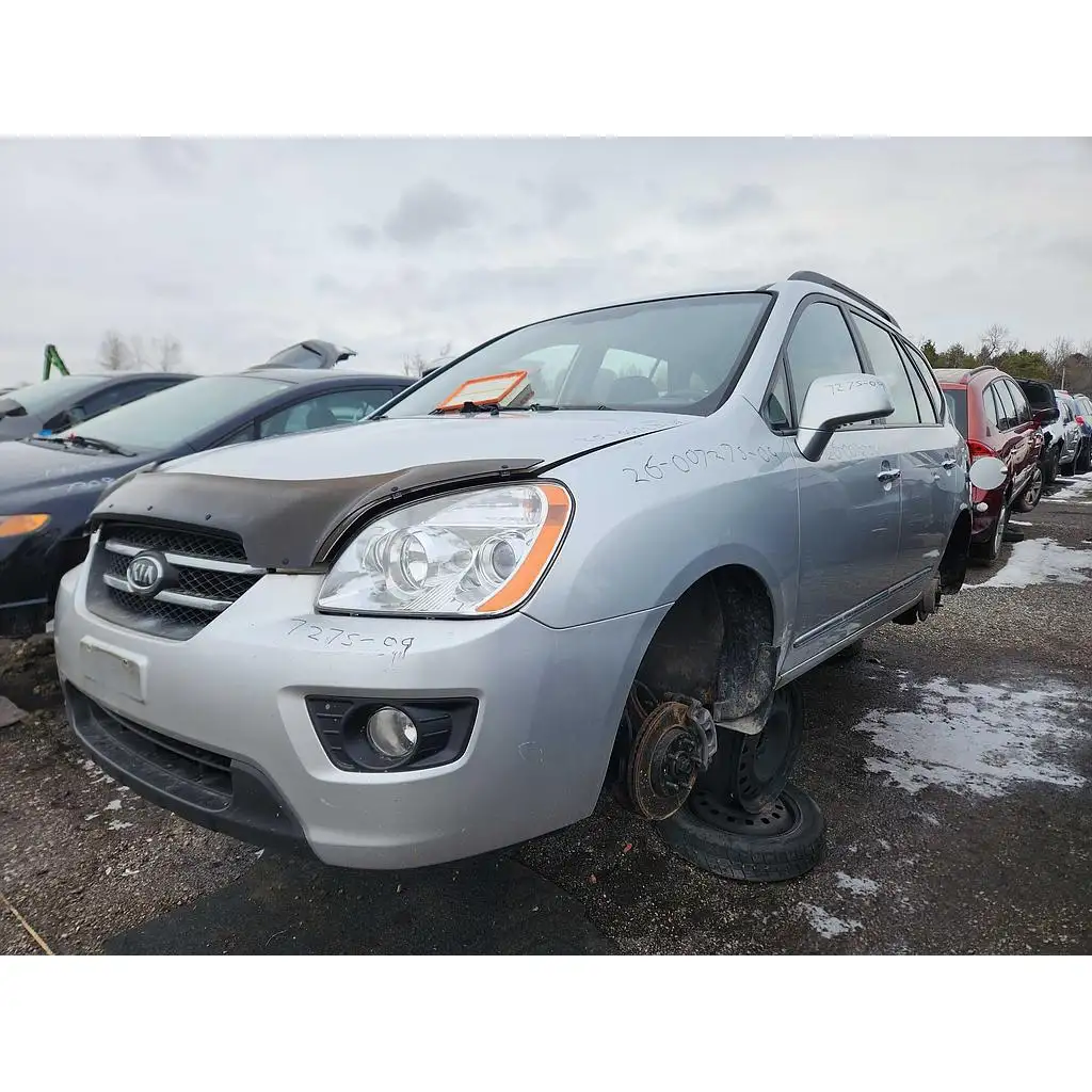 Photo of 2009 Kia Rondo