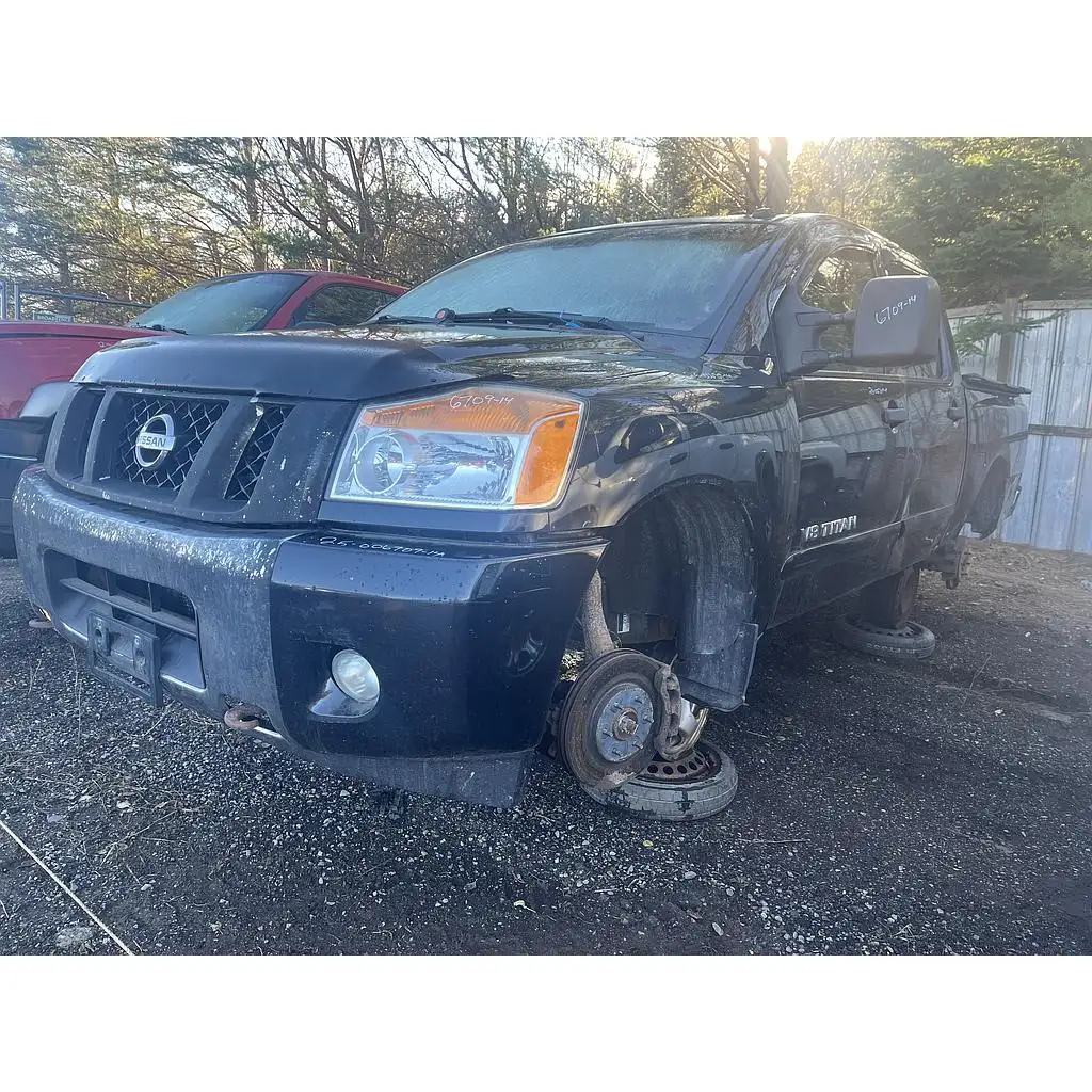 Photo of 2014 Nissan Titan