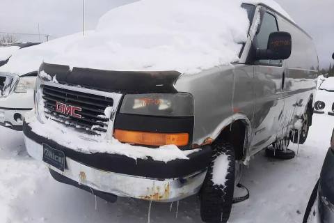 Photo of 2006 Gmc Savana Cargo