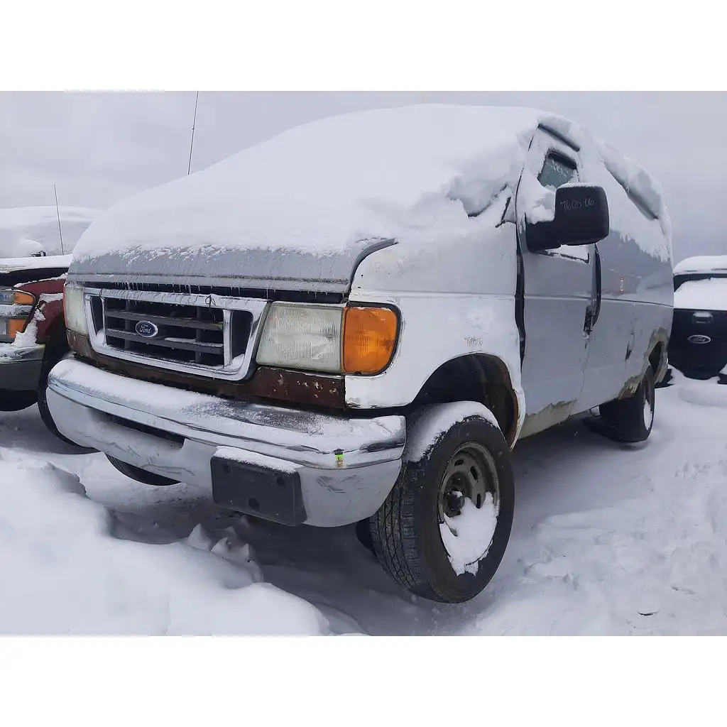 Photo of 2006 Ford Econoline