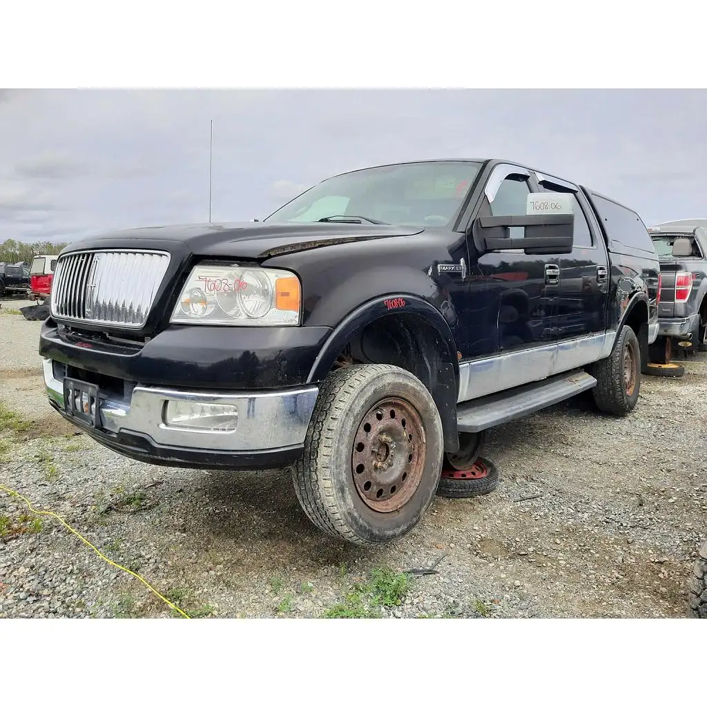 Photo of 2006 Lincoln Mark Lt