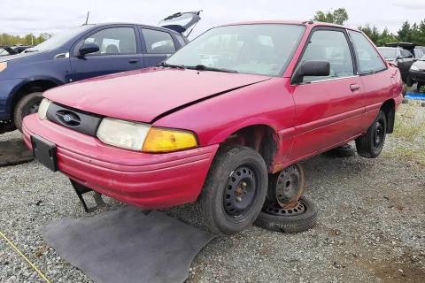 Photo of 1994 Ford Escort