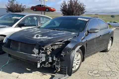 Photo of 2011 Nissan Altima