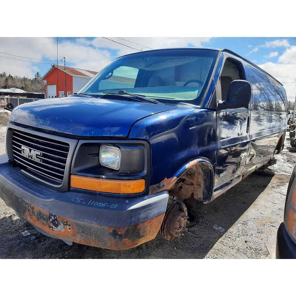 Photo of 2004 Gmc Savana Cargo