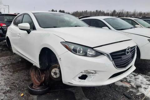 Photo of 2015 Mazda Mazda3