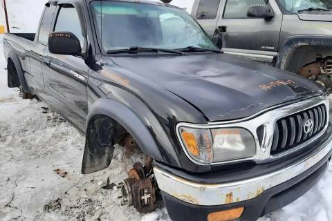 Photo of 2003 Toyota Tacoma