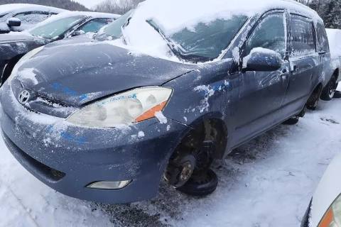 Photo of 2008 Toyota Sienna