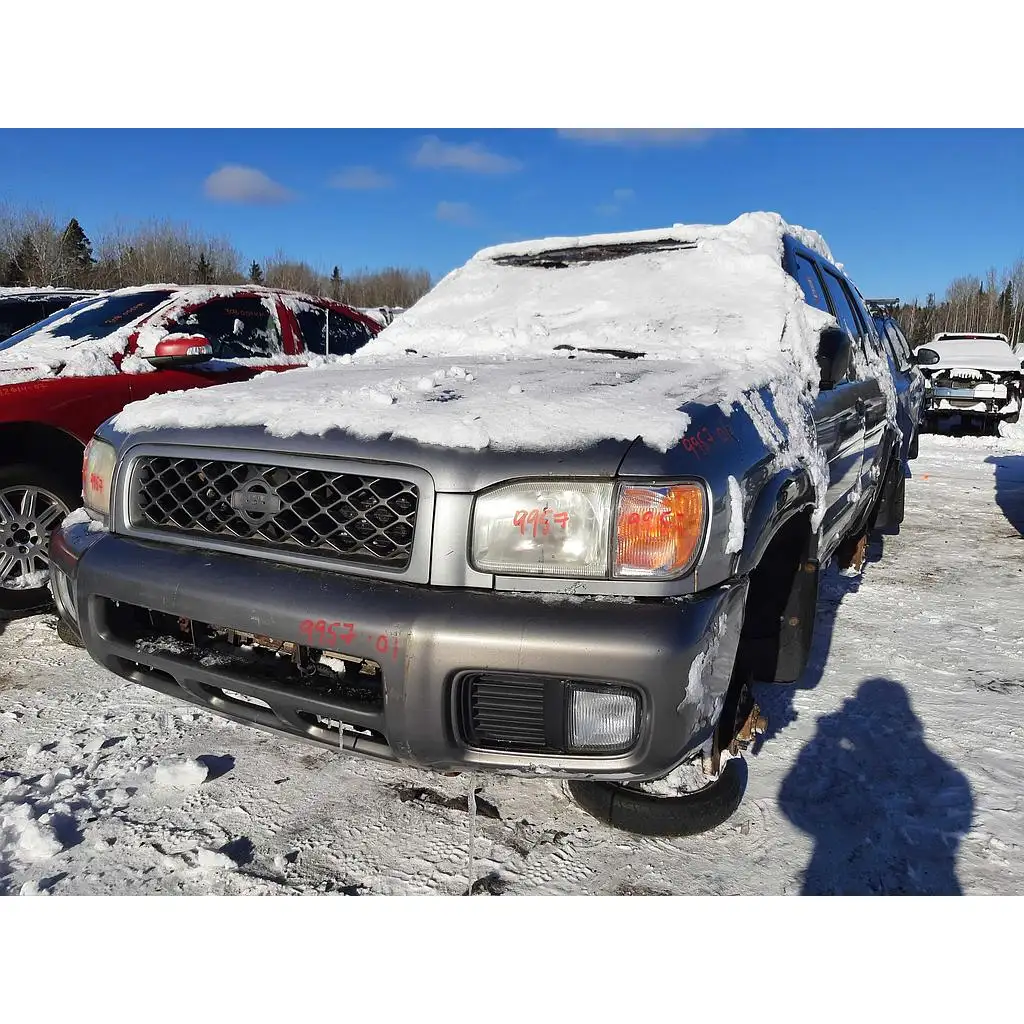 Photo of 2001 Nissan Pathfinder