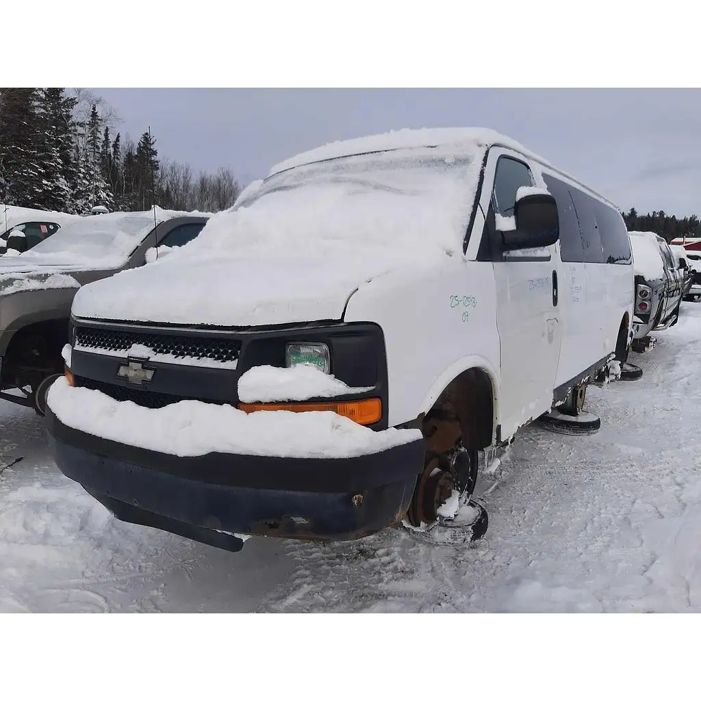 Photo of 2005 Chevrolet Express Van