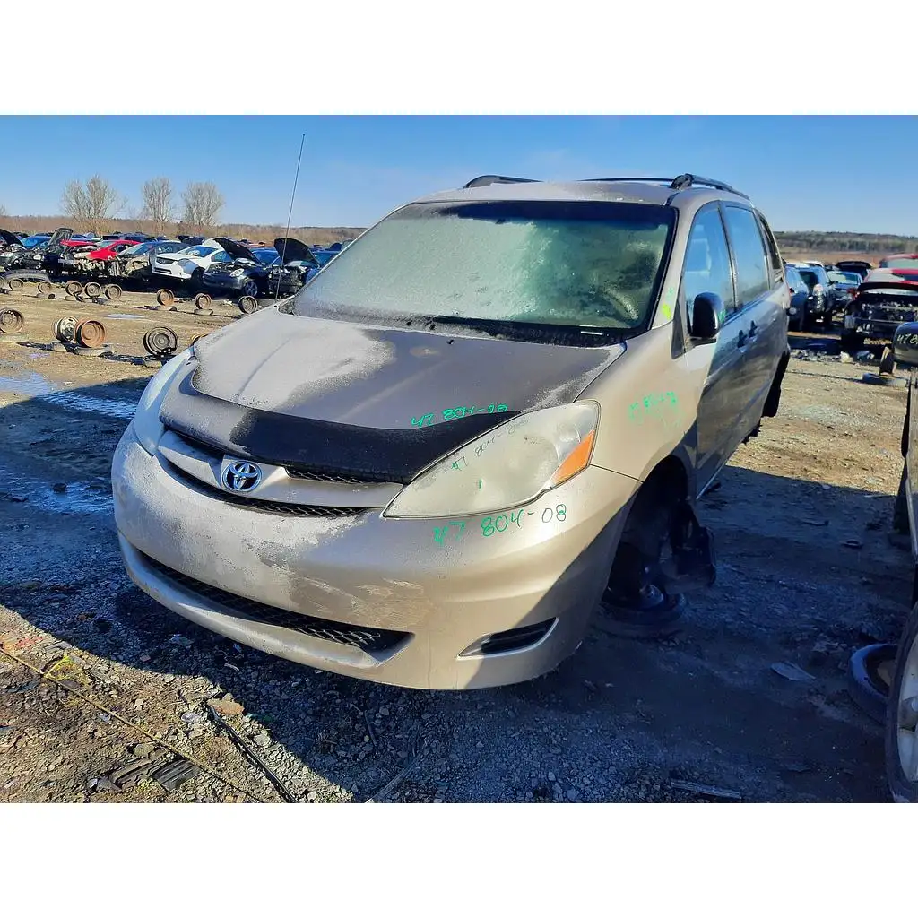 Photo of 2008 Toyota Sienna