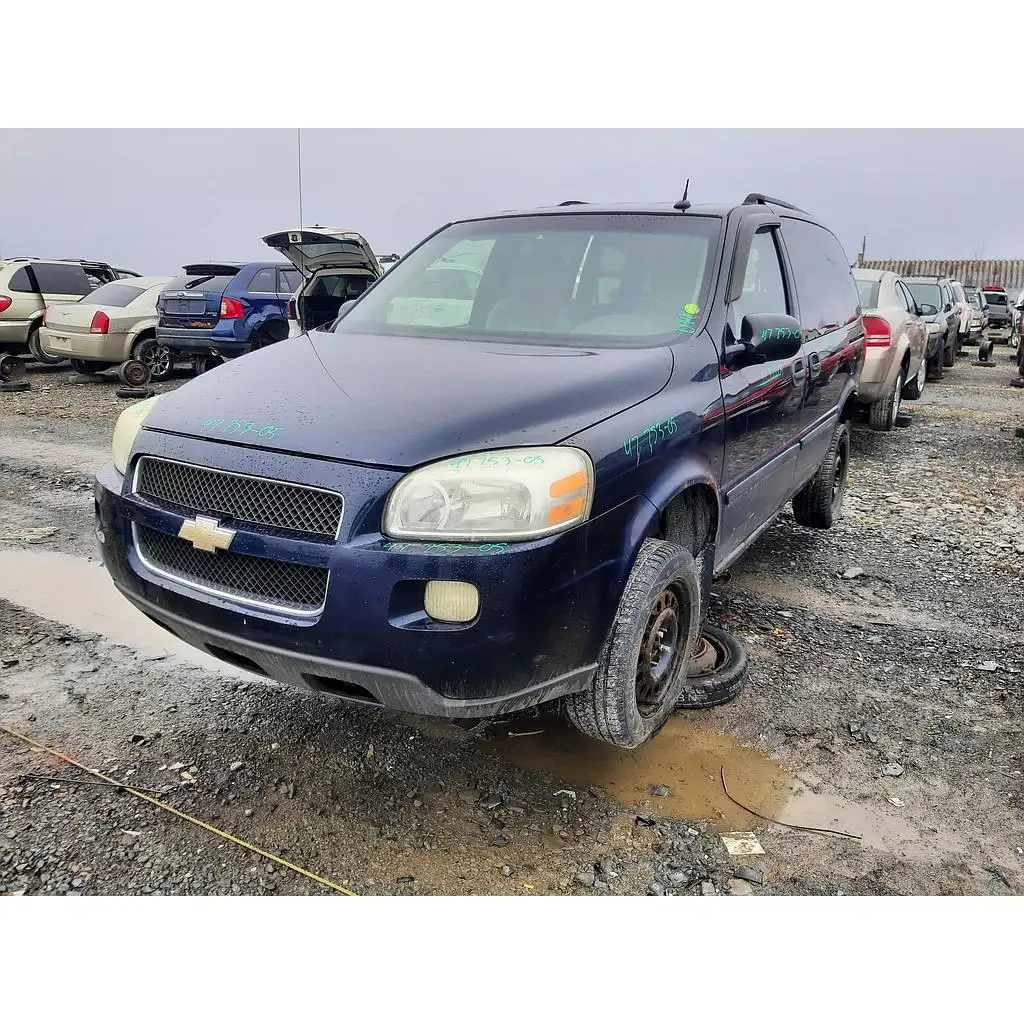 Photo of 2005 Chevrolet Uplander