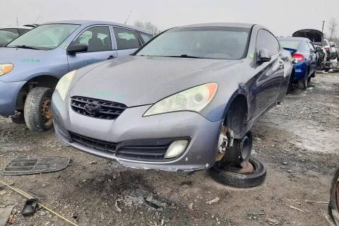 Photo of 2010 Hyundai Genesis