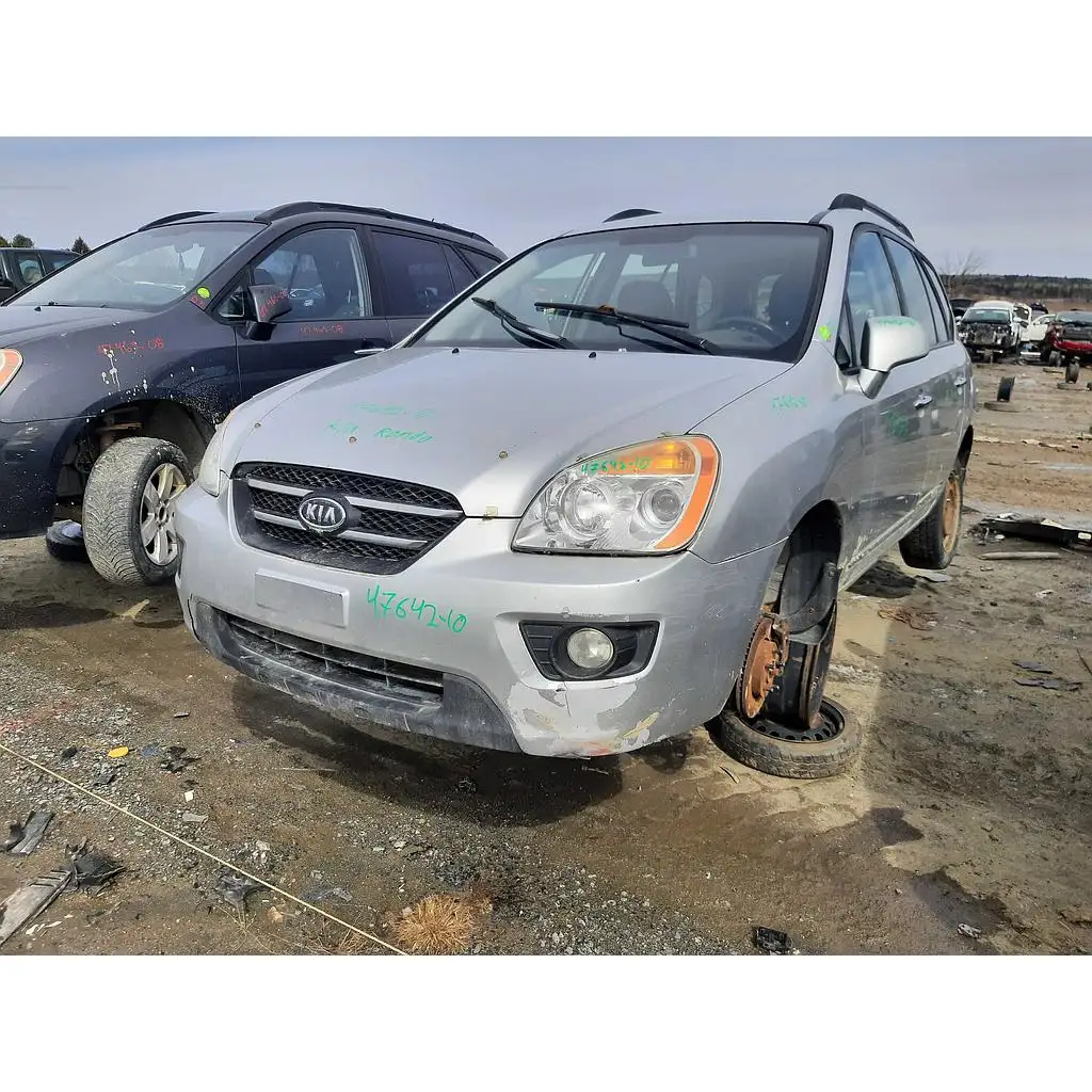 Photo of 2010 Kia Rondo