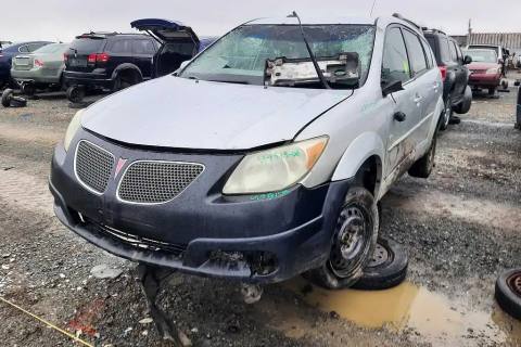Photo of 2005 Pontiac Vibe