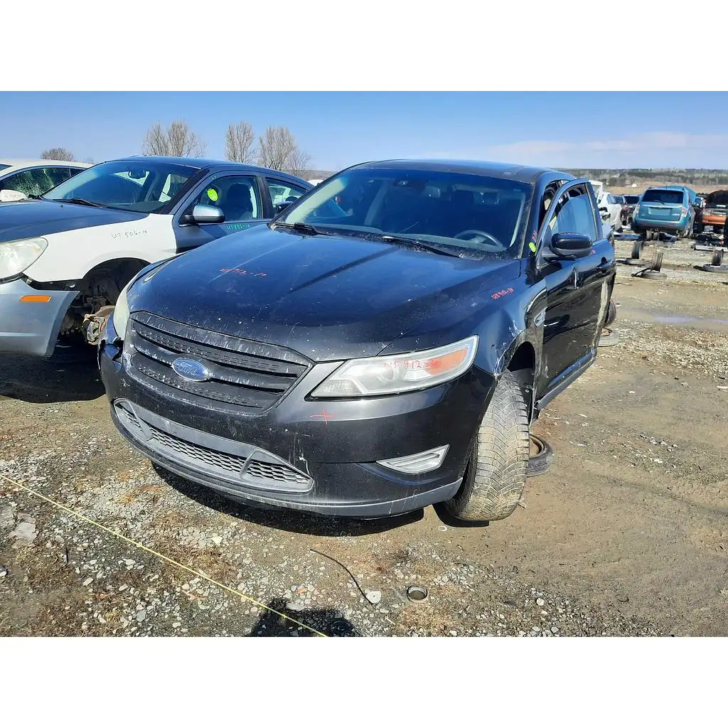 Photo of 2010 Ford Taurus