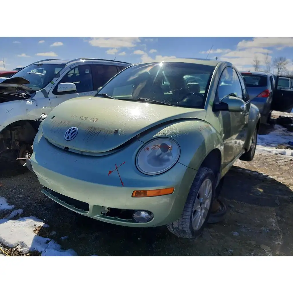 Photo of 2008 Volkswagen New Beetle
