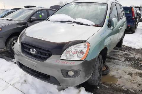 Photo of 2007 Kia Rondo