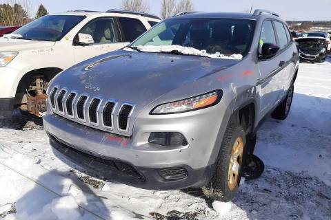 Photo of 2015 Jeep Cherokee