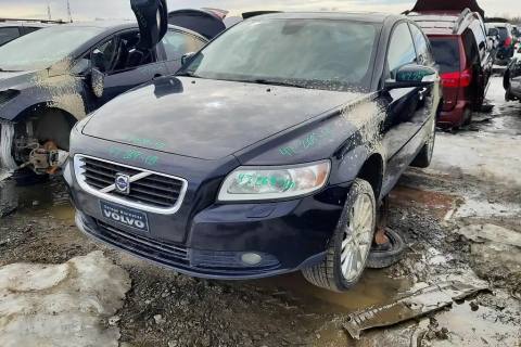 Photo of 2010 Volvo S40