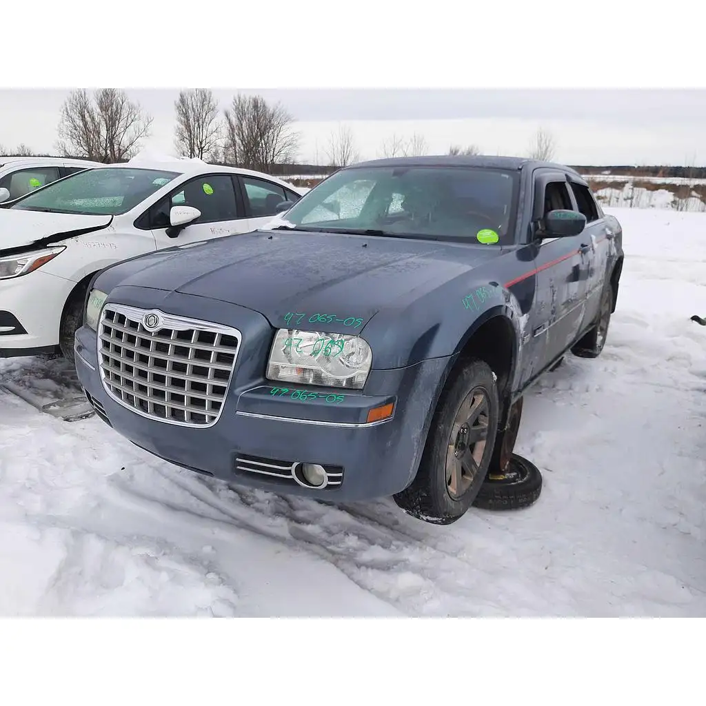 Photo of 2005 Chrysler 300