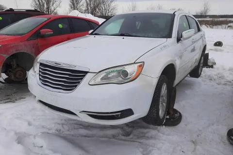 Photo of 2012 Chrysler 200