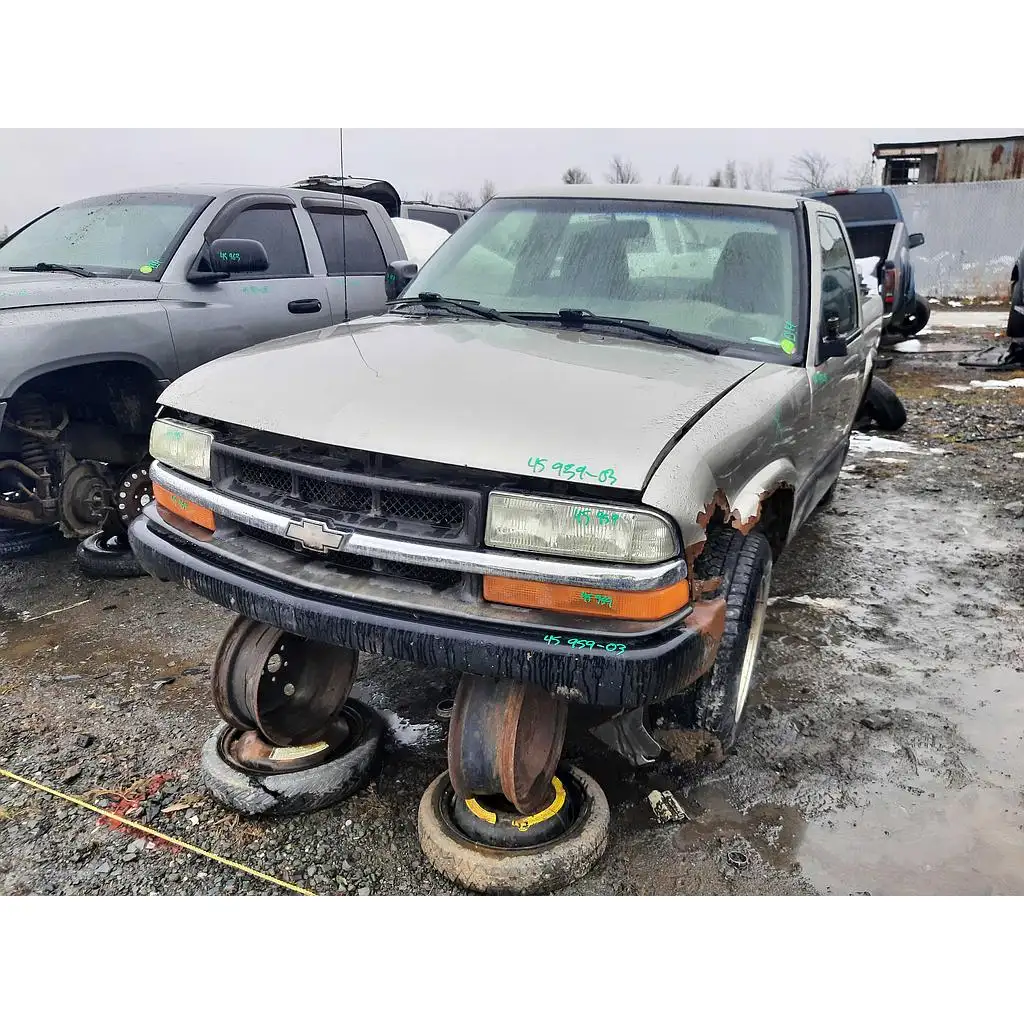 Photo of 2003 Chevrolet S-10