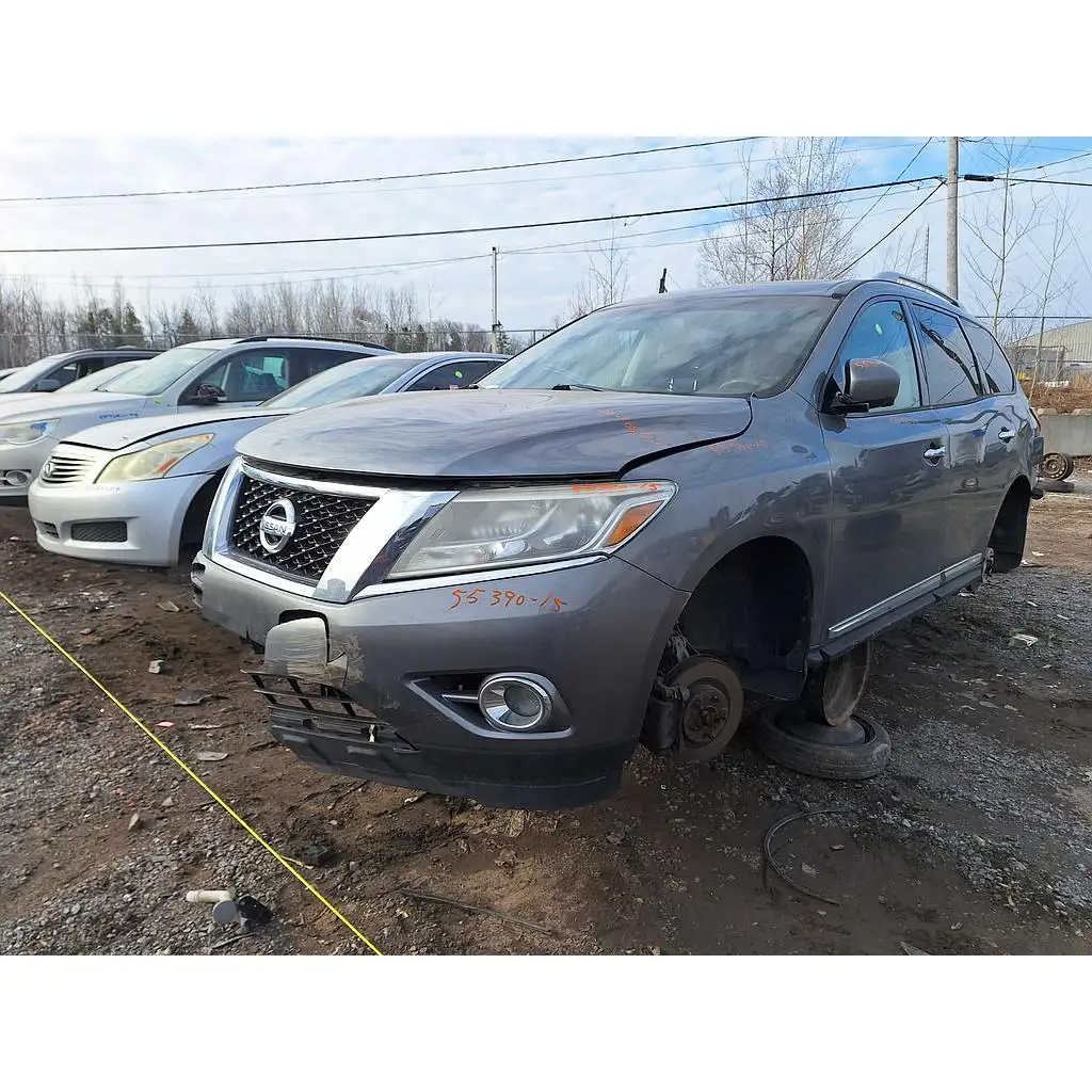 Photo of 2015 Nissan Pathfinder