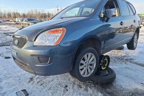 Photo of 2012 Kia Rondo