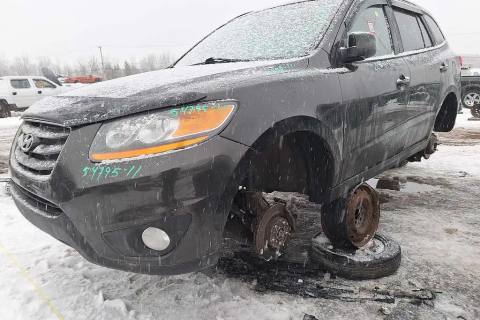 Photo of 2011 Hyundai Santa Fe