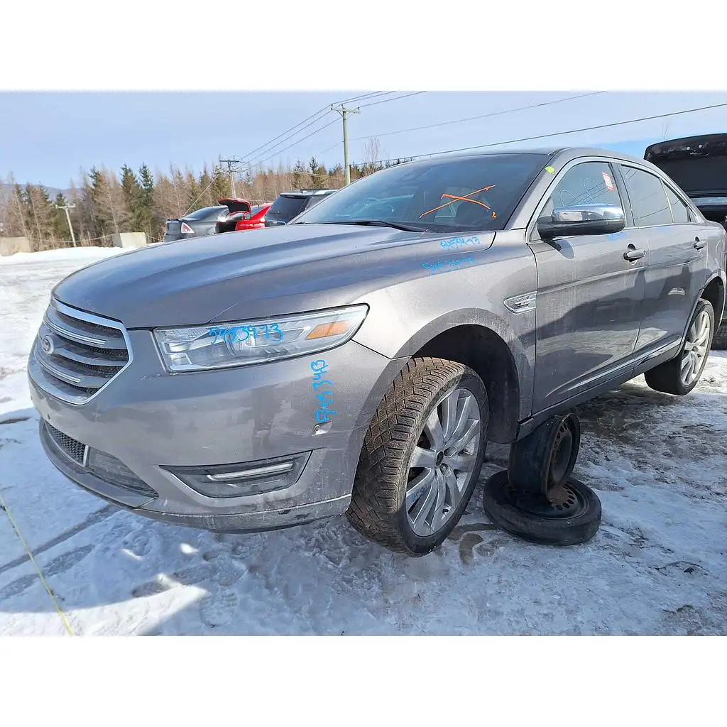 Photo of 2013 Ford Taurus