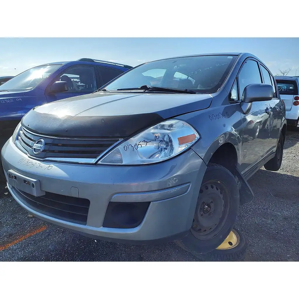 Photo of 2010 Nissan Versa