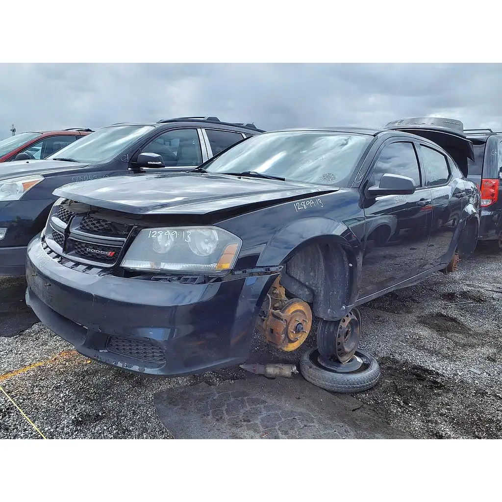 Photo of 2013 Dodge Avenger