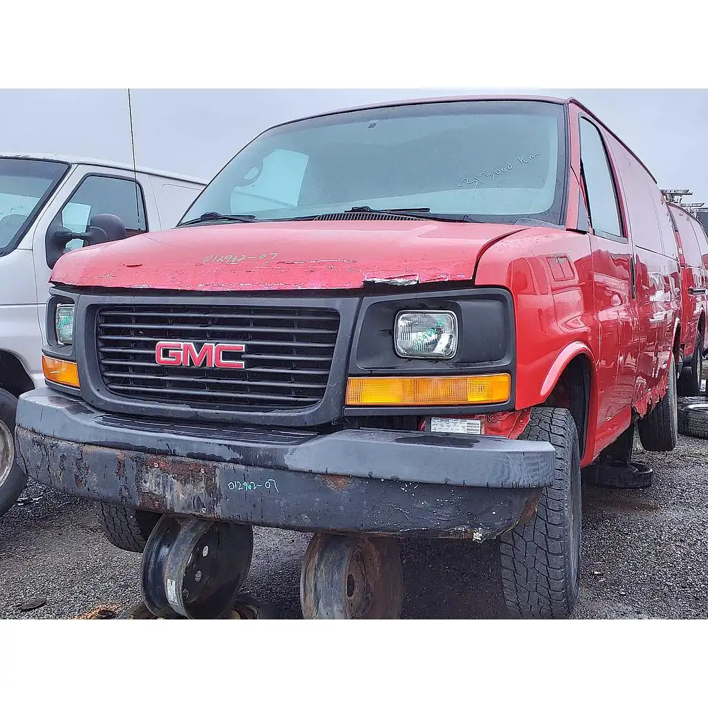 Photo of 2007 Gmc Savana Cargo