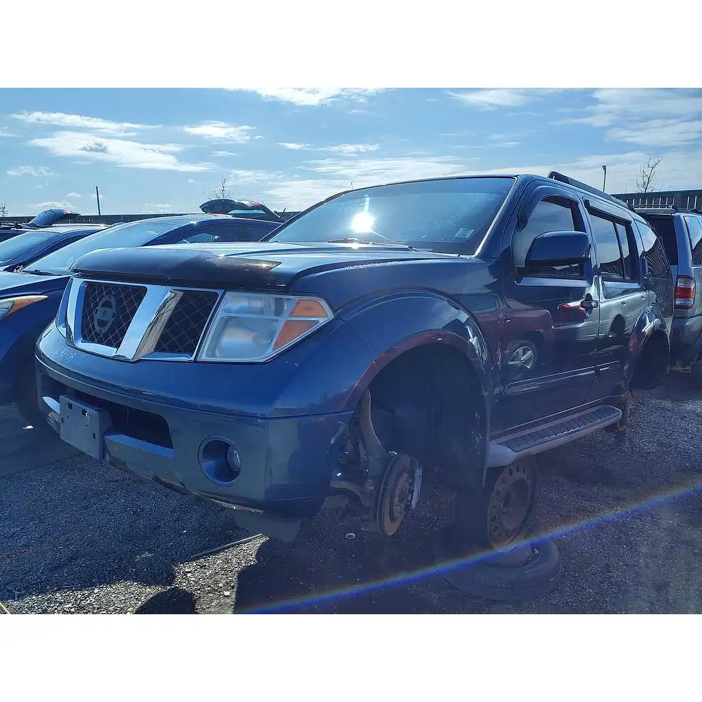 Photo of 2005 Nissan Pathfinder