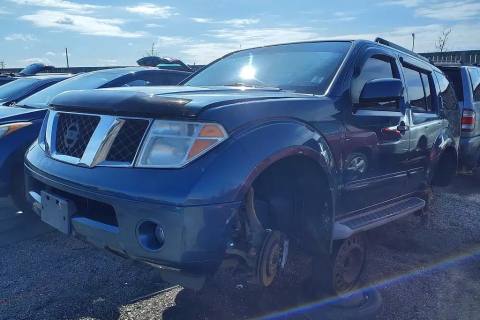Photo of 2005 Nissan Pathfinder