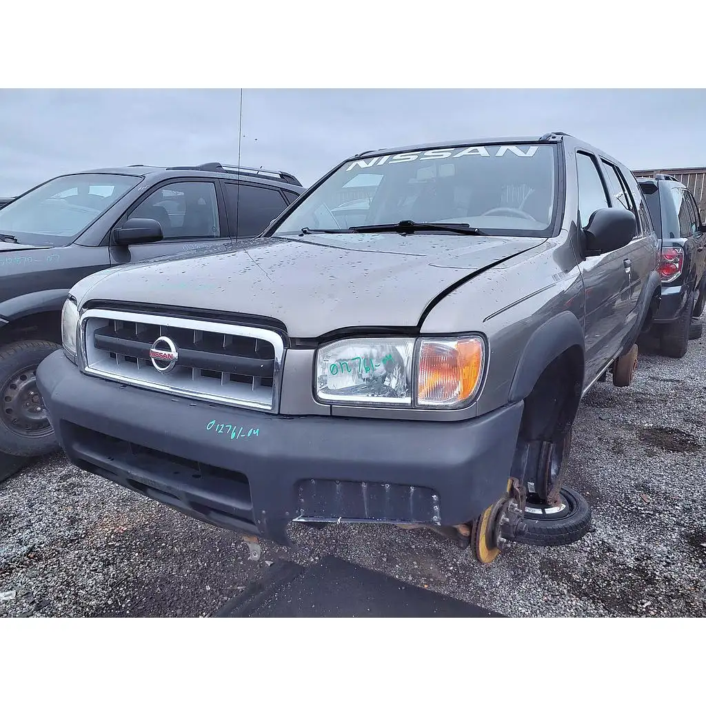 Photo of 2004 Nissan Pathfinder