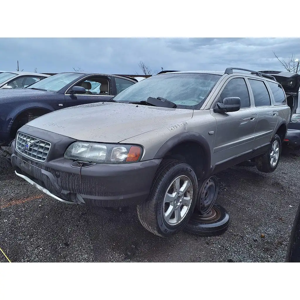 Photo of 2004 Volvo V70