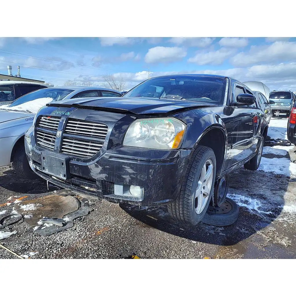 Photo of 2006 Dodge Magnum