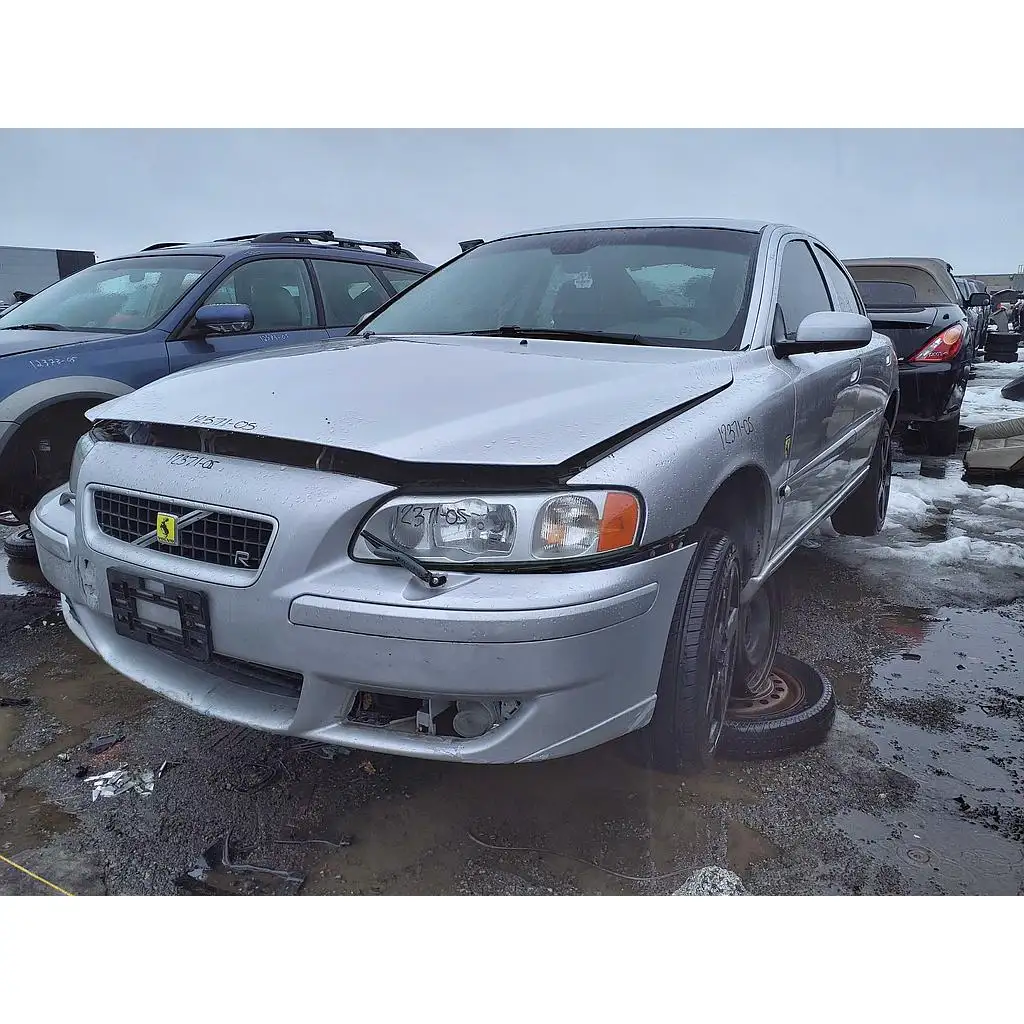 Photo of 2005 Volvo S60