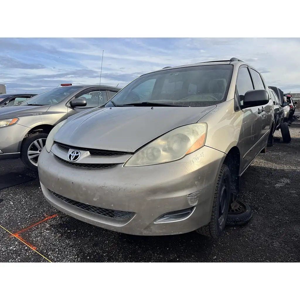 Photo of 2007 Toyota Sienna