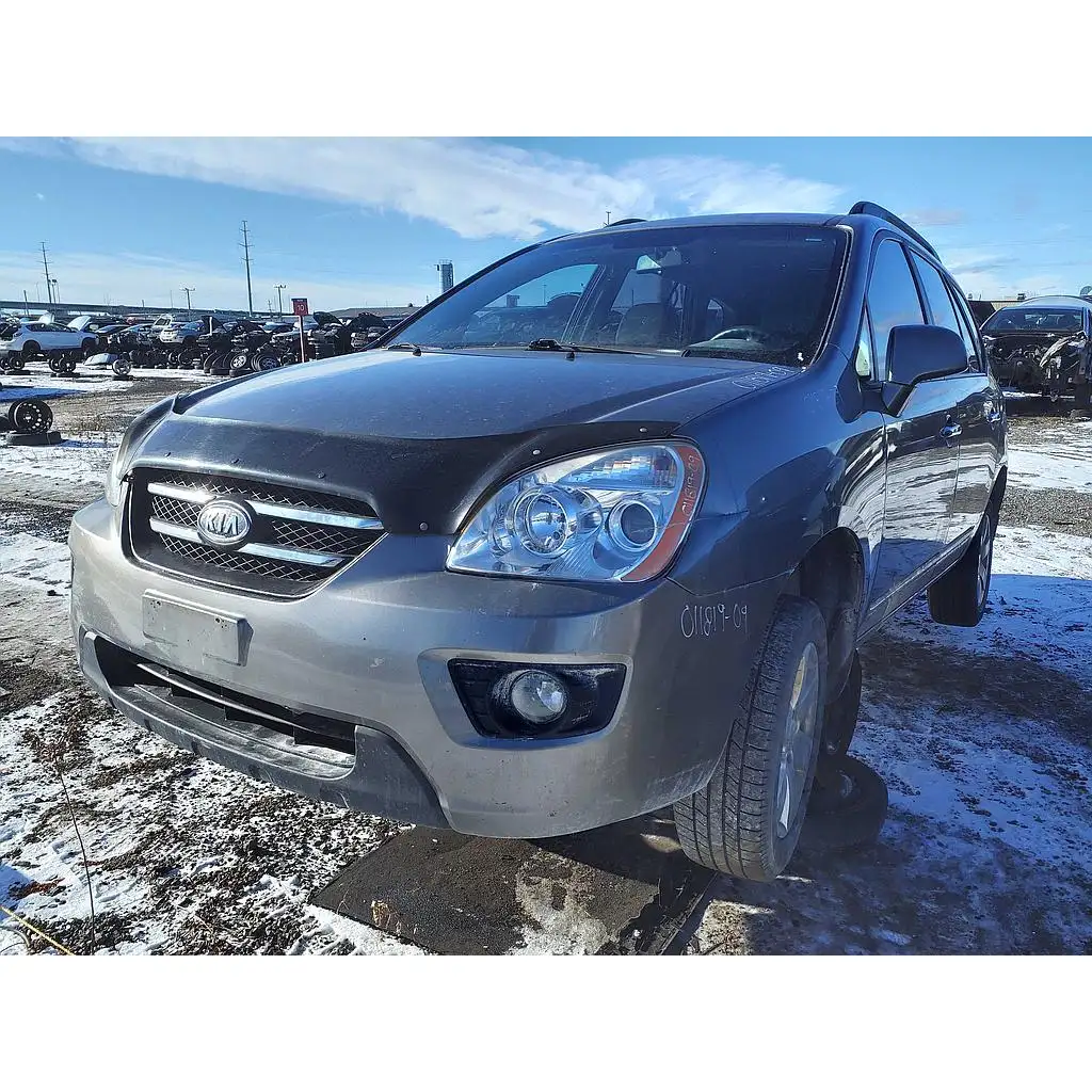 Photo of 2009 Kia Rondo