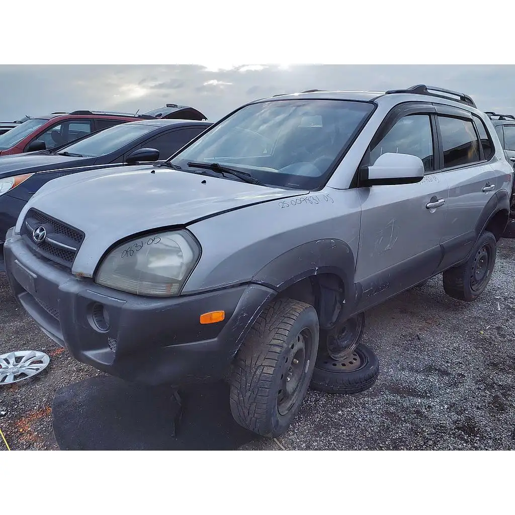 Photo of 2005 Hyundai Tucson