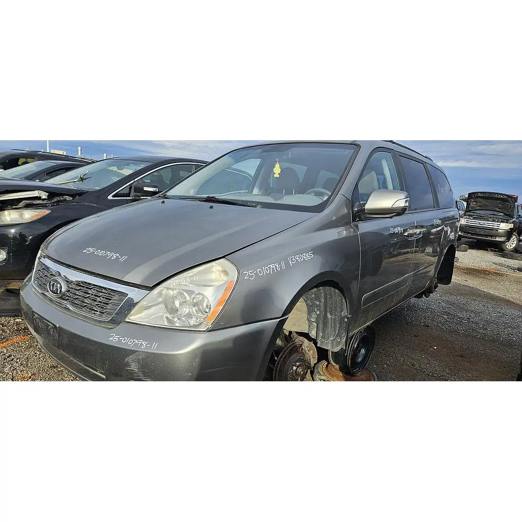 Photo of 2011 Kia Sedona