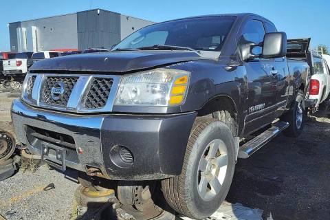 Photo of 2006 Nissan Titan