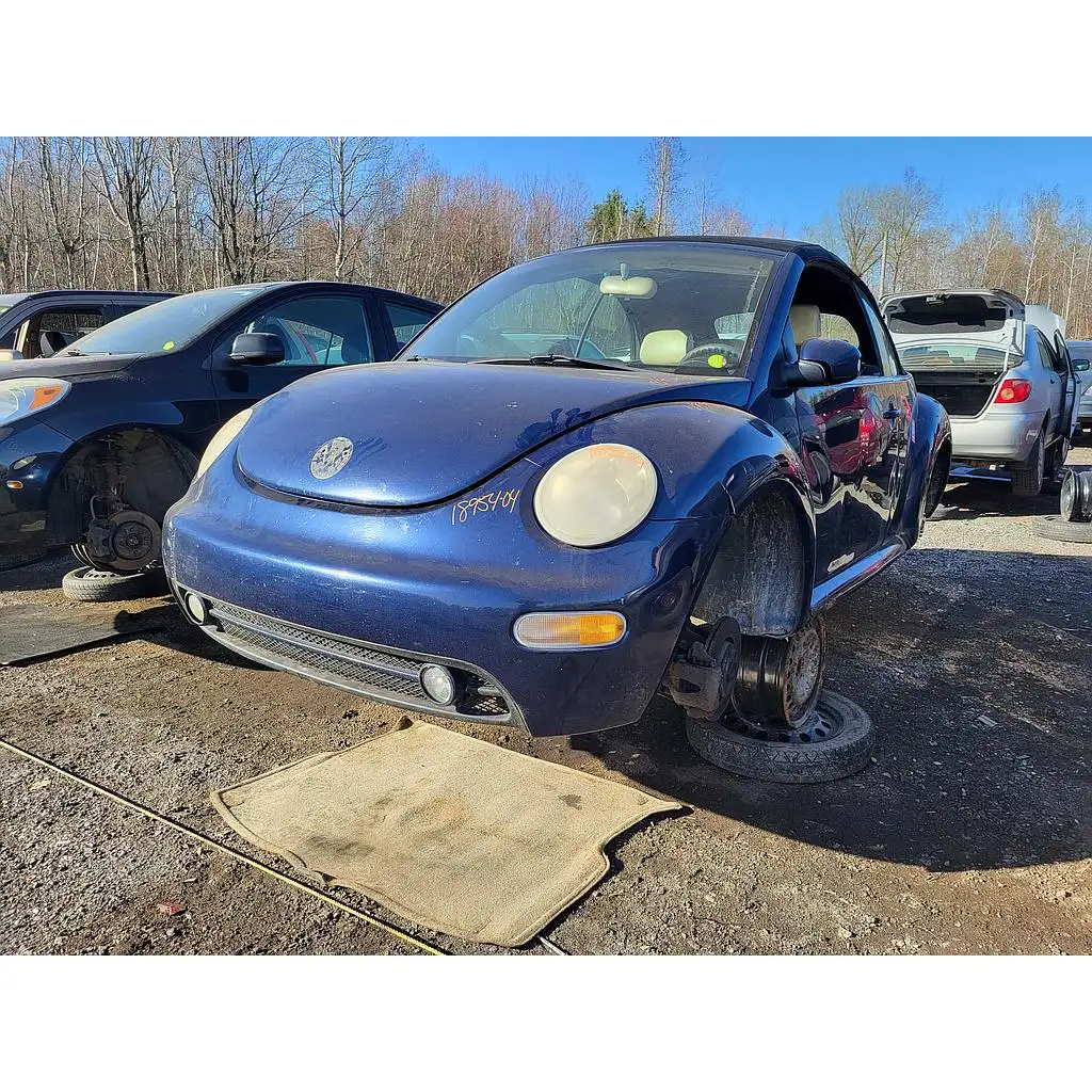 Photo of 2004 Volkswagen New Beetle
